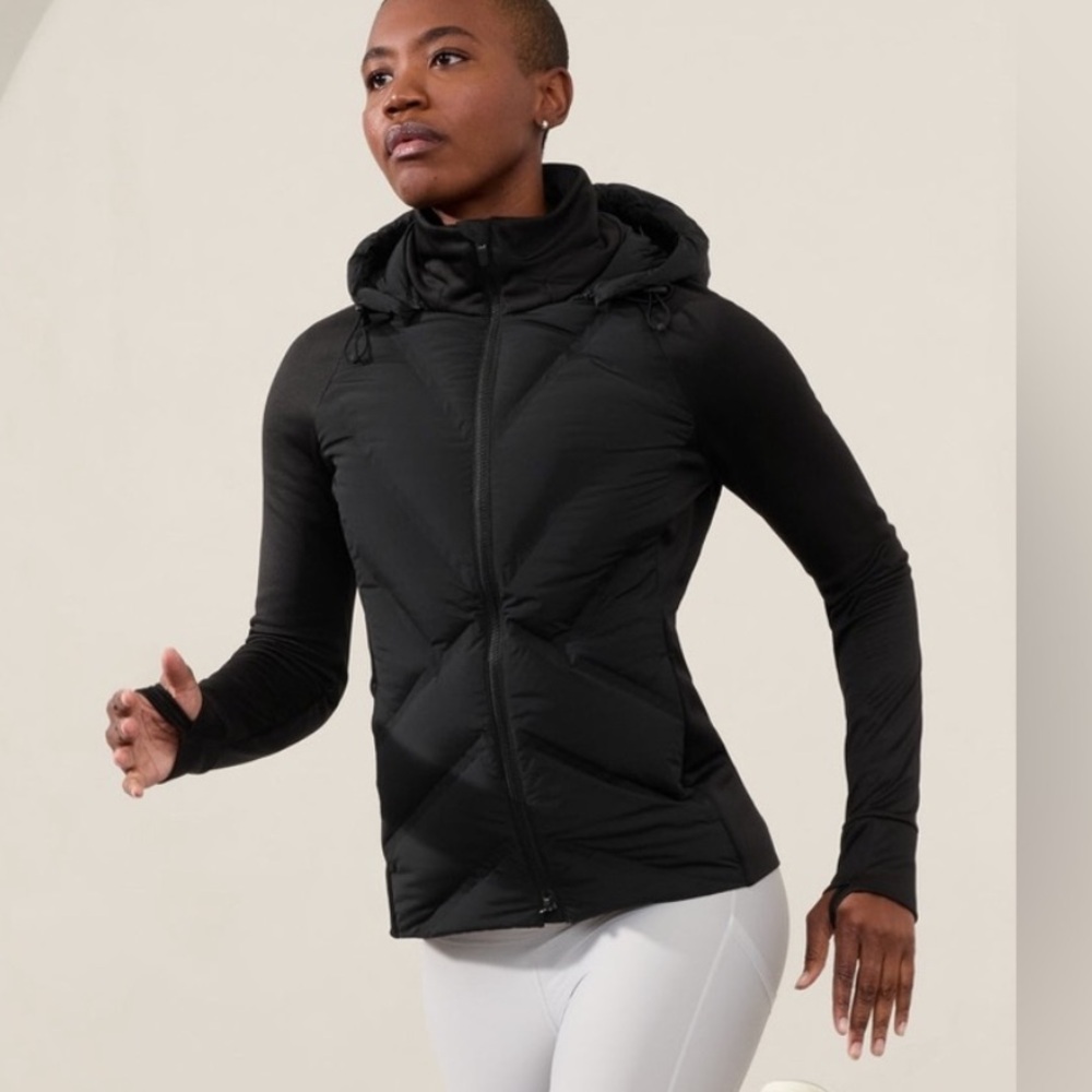 Athleta Lightweight Black Inlet Puffer Down Hooded Running Jacket Full Zip